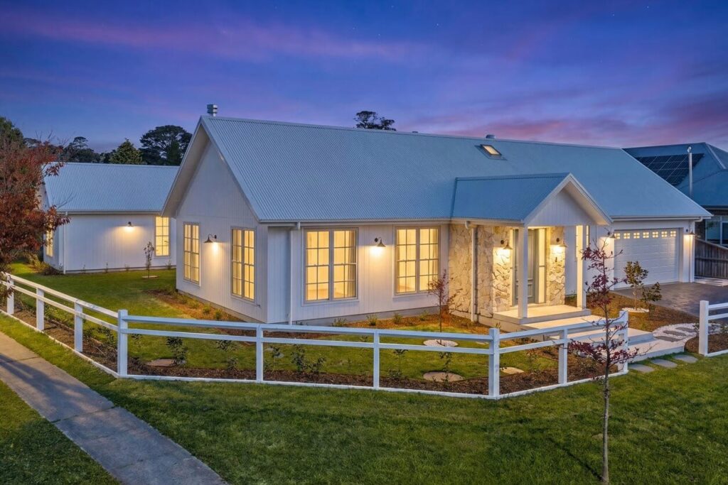 1 Betty Close, Bowral